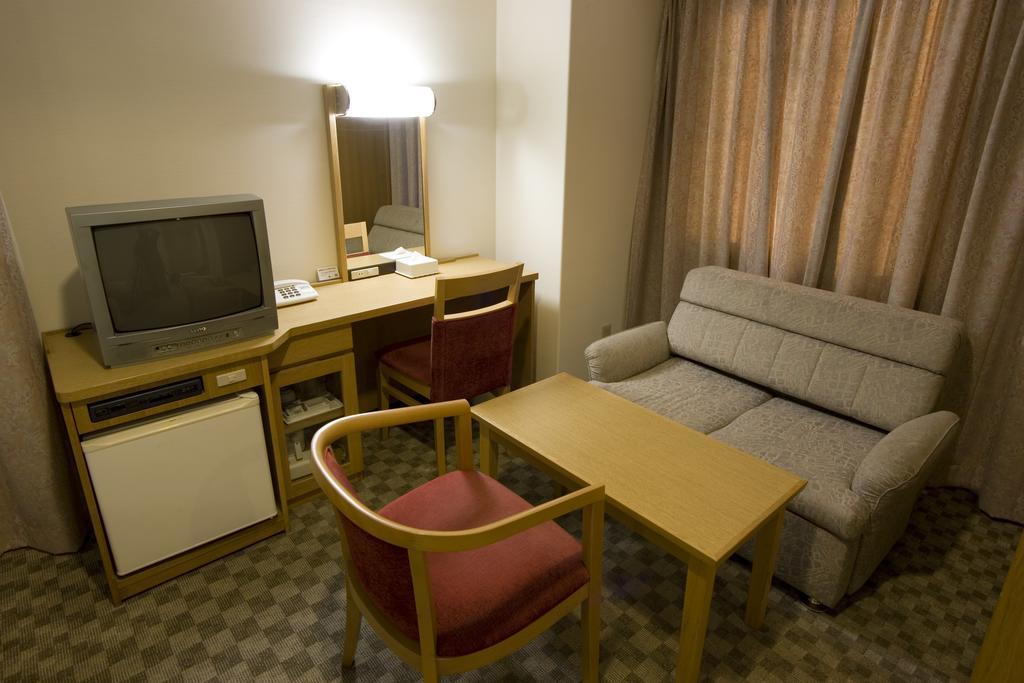 Unizo Inn Tokyo Asakusa Extérieur photo