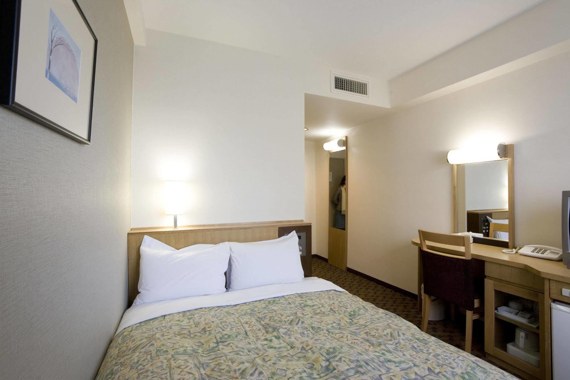 Unizo Inn Tokyo Asakusa Extérieur photo